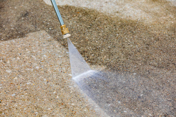 Best Sign and Awning Cleaning  in Winchester, IL